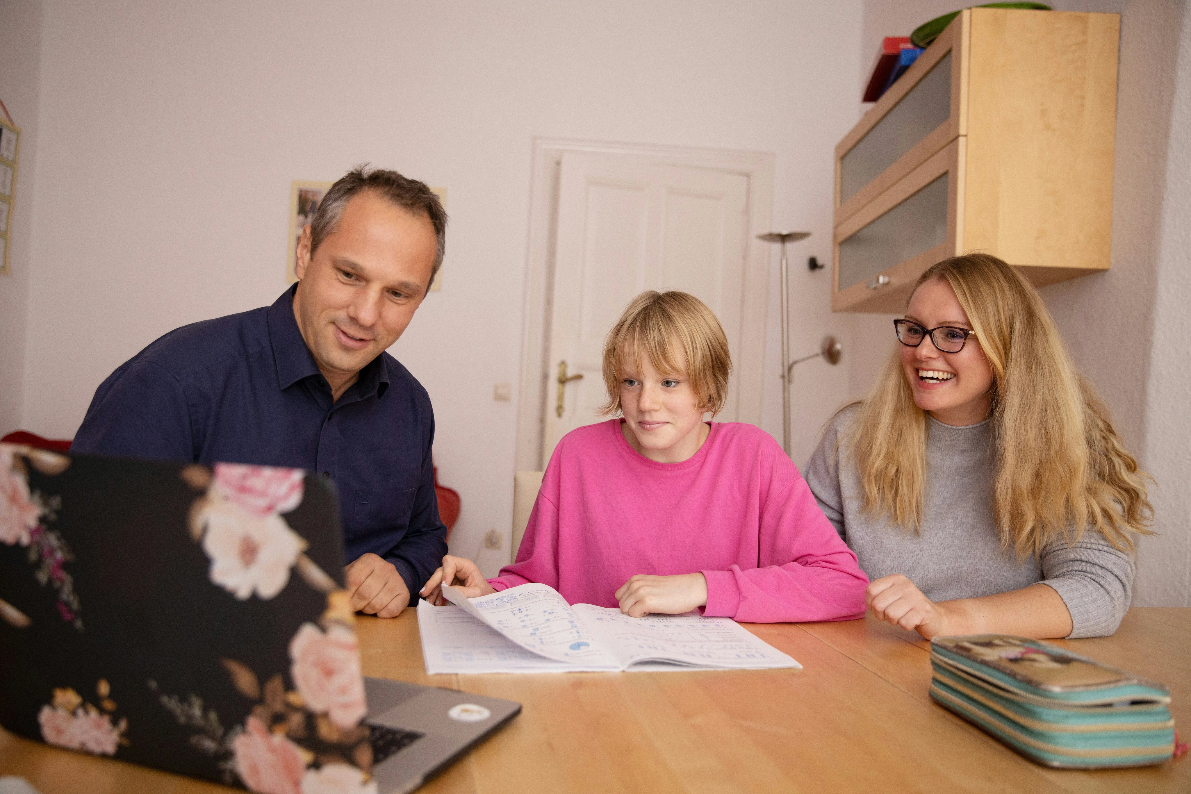 Parent/kids using Vizzly